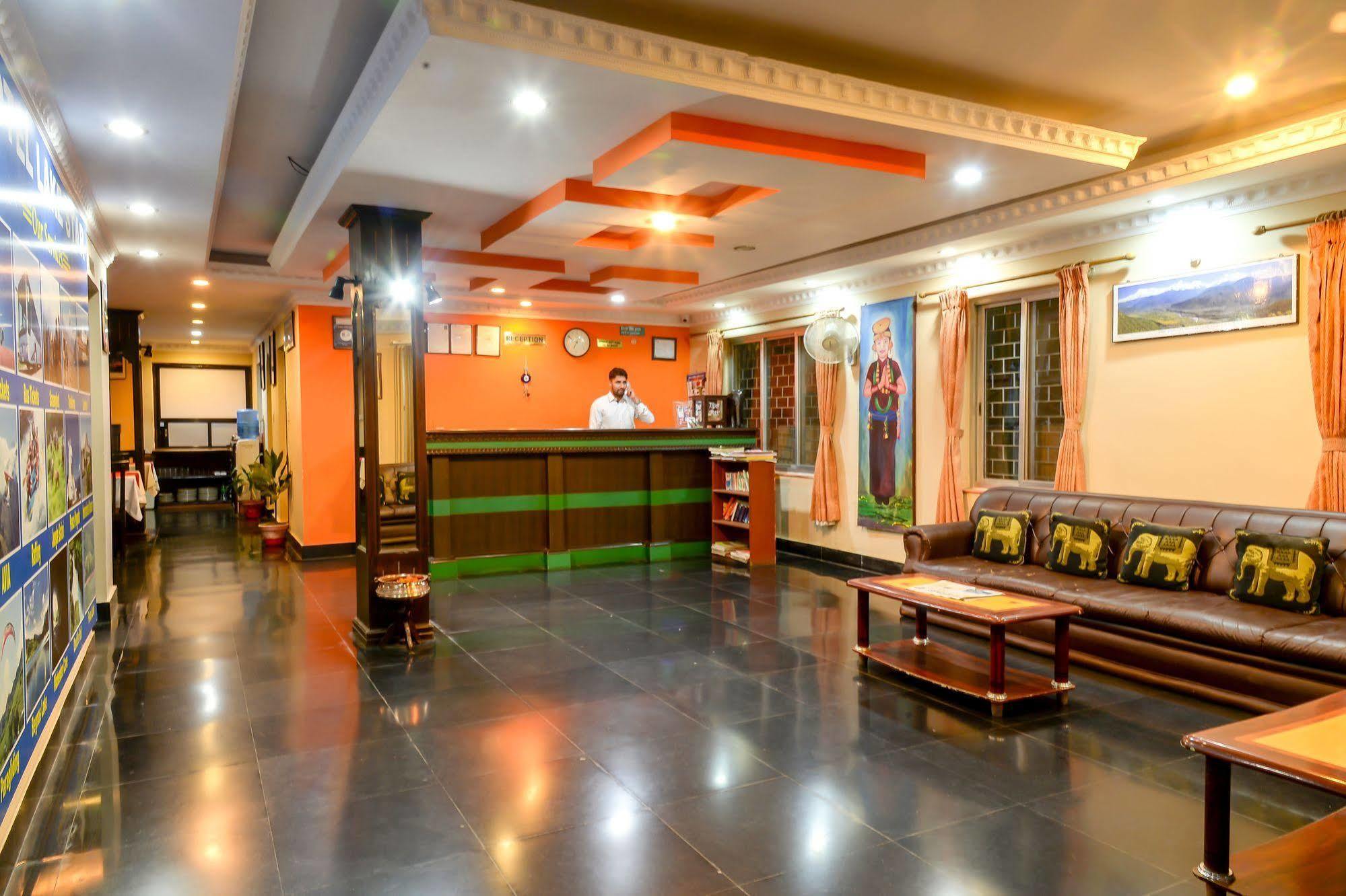 Hotel Lake Star Pokhara Kültér fotó