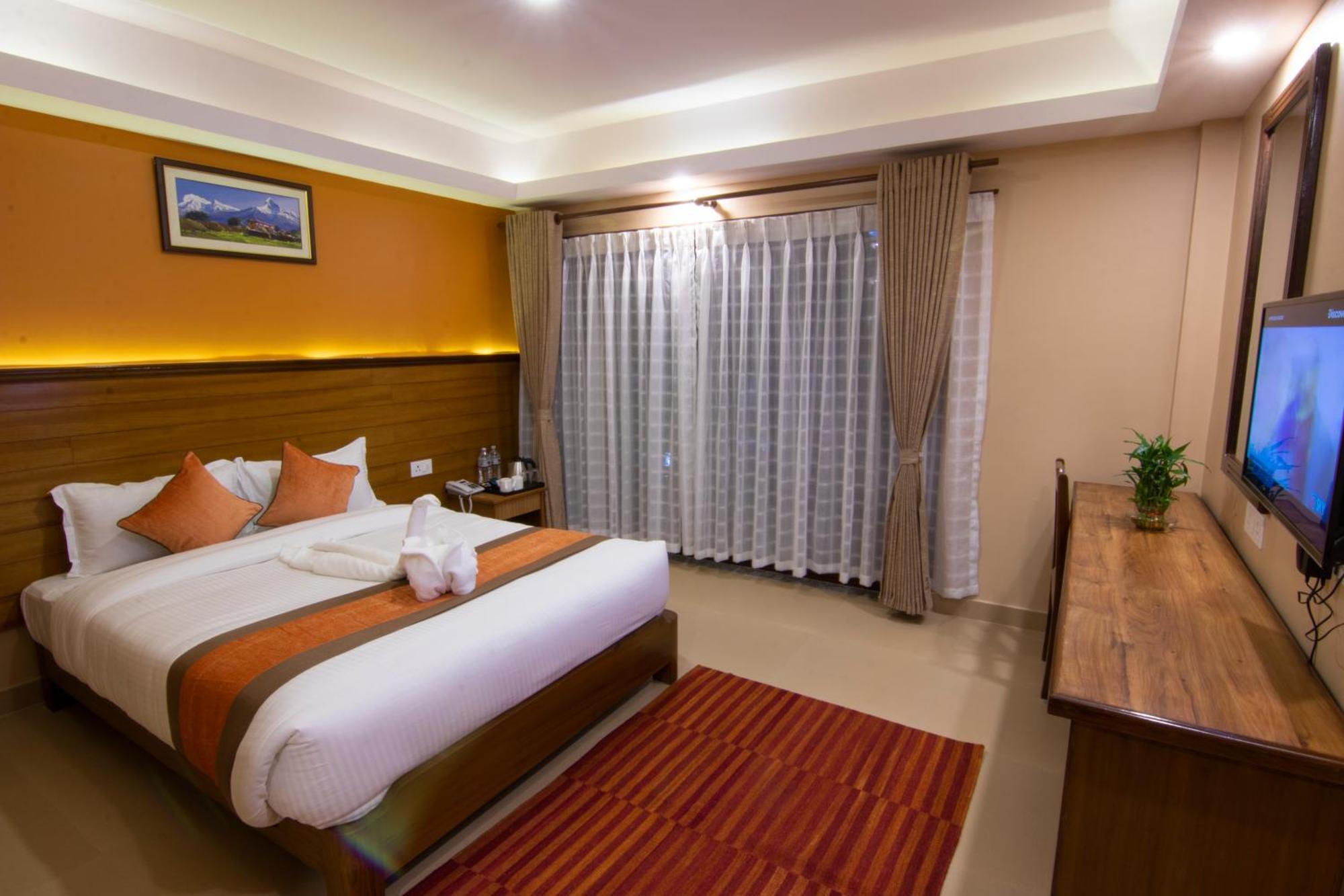Hotel Lake Star Pokhara Kültér fotó